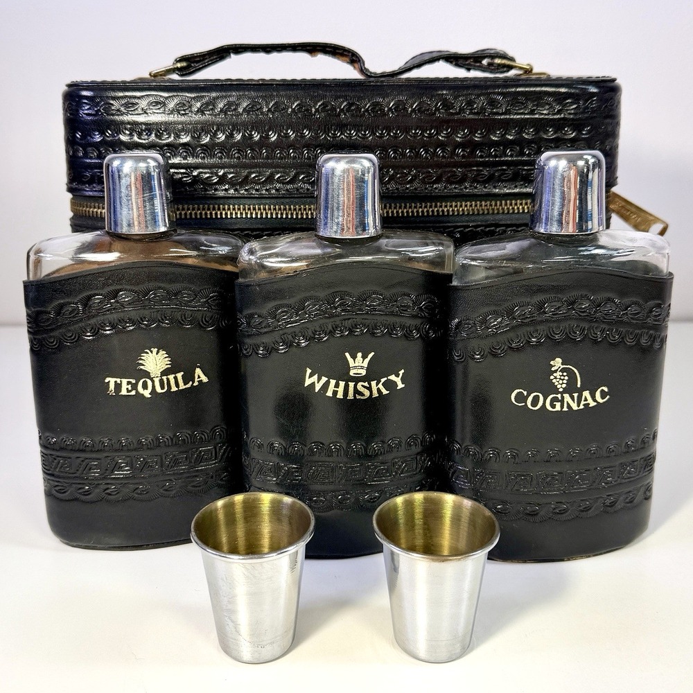 Vintage Leather Travel Bar Case Flask Set 3 Glass Bottles 2 Cups Cocktail Kit